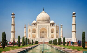 India Tours 1 Aarohi Holiday