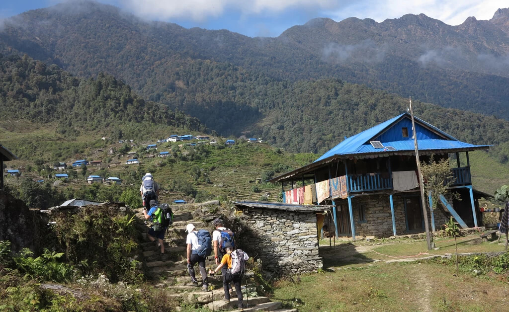 Makalu Base Camp Trek