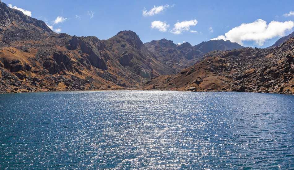 Langtang GosaikundaTrek