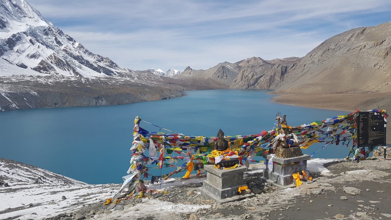 Annapurna Circuit with Tilicho Lake Trek